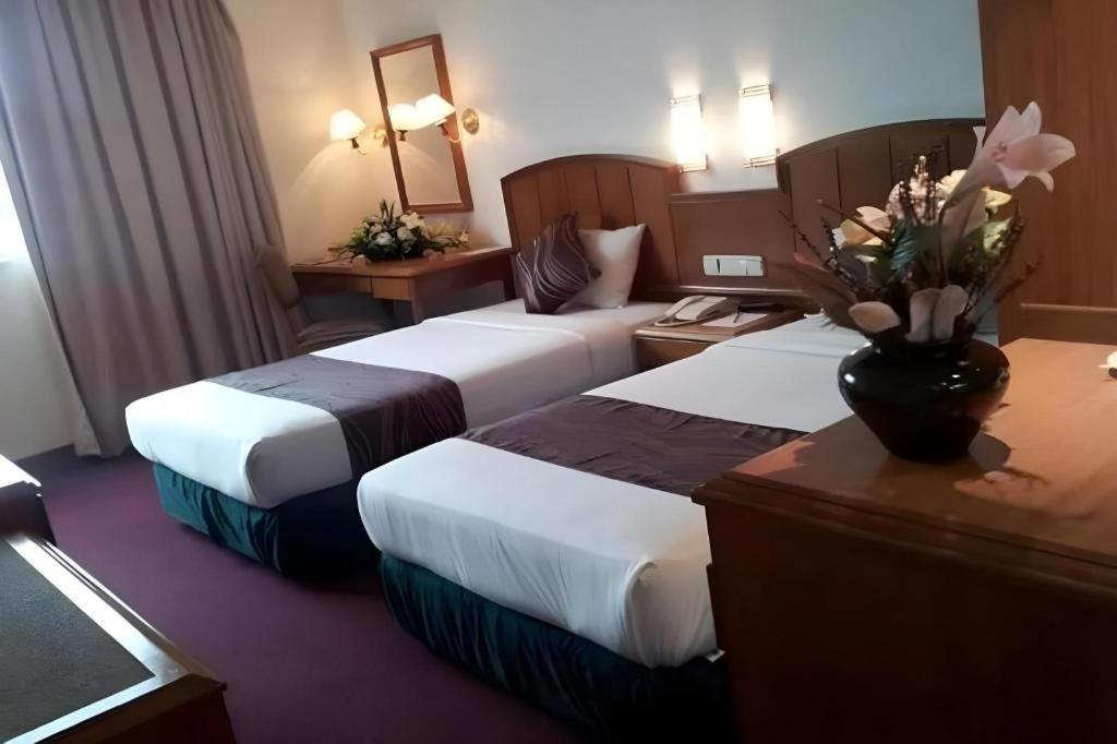 Hotel Continental Penang George Town Ngoại thất bức ảnh