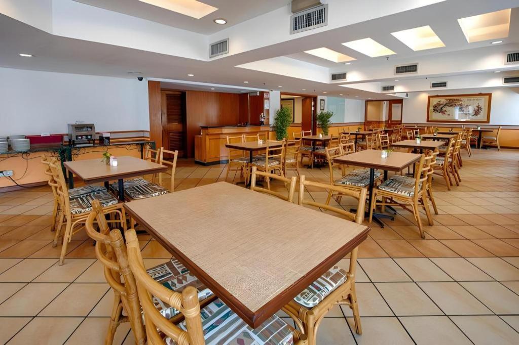 Hotel Continental Penang George Town Ngoại thất bức ảnh